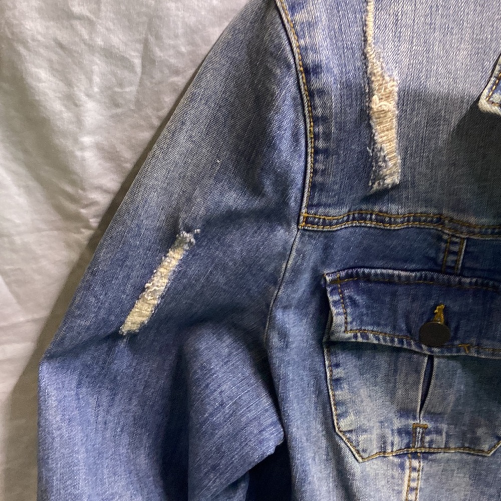Jean jacket - Picture 5 of 13